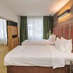 Hotel Iglika & Borowez