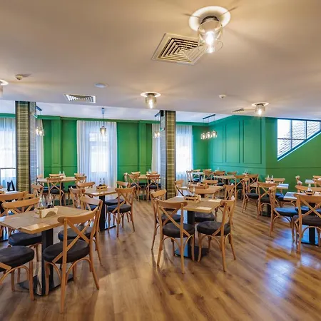 Otel Iglika & 4*