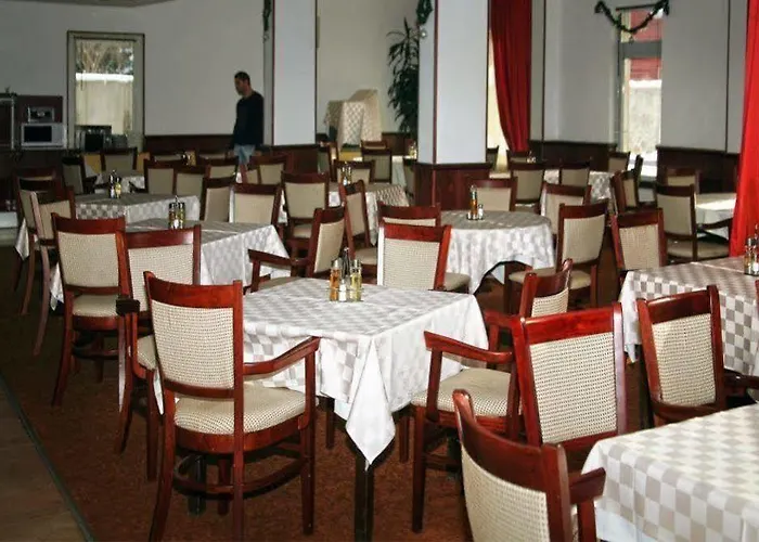 Iglika & Ξενοδοχείο Μπόροβετς